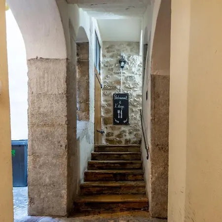 Studio For 2 Located In The City Center Apartment