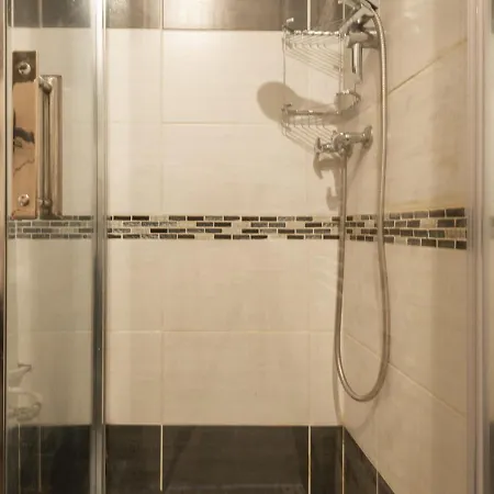 Studio For 2 Located In The City Center *